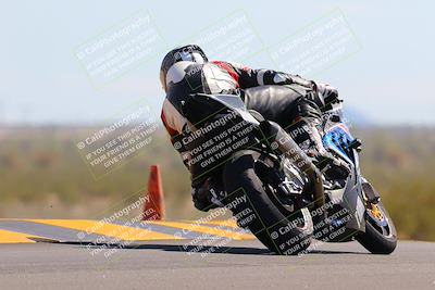 media/Oct-09-2022-SoCal Trackdays (Sun) [[95640aeeb6]]/Turn 9 Backside (120pm)/